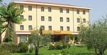 Aldero Hotel