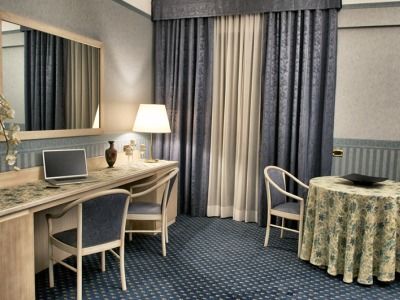 Aldero Hotel